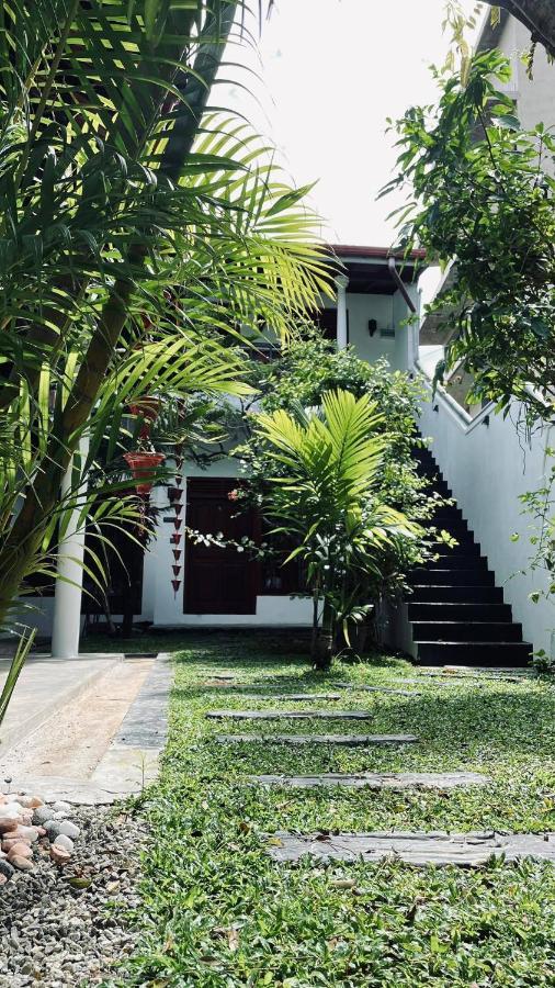 Kiara Sands Banduramulla Exterior photo