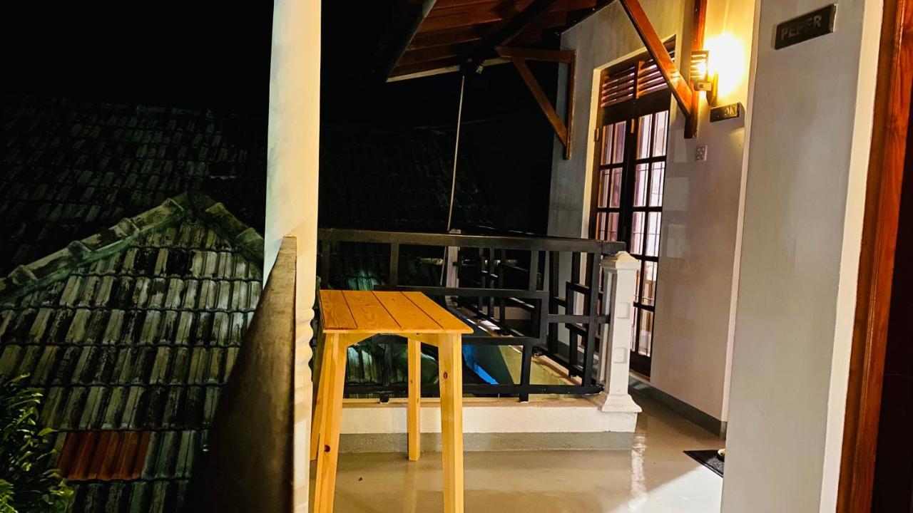 Kiara Sands Banduramulla Exterior photo